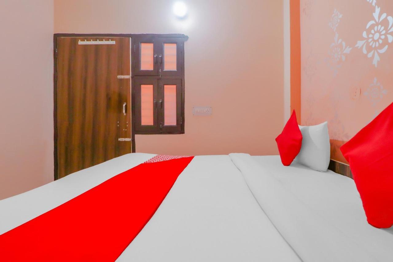 Hotel O Bhardwaj Guest House Garhi Harsaru Ngoại thất bức ảnh